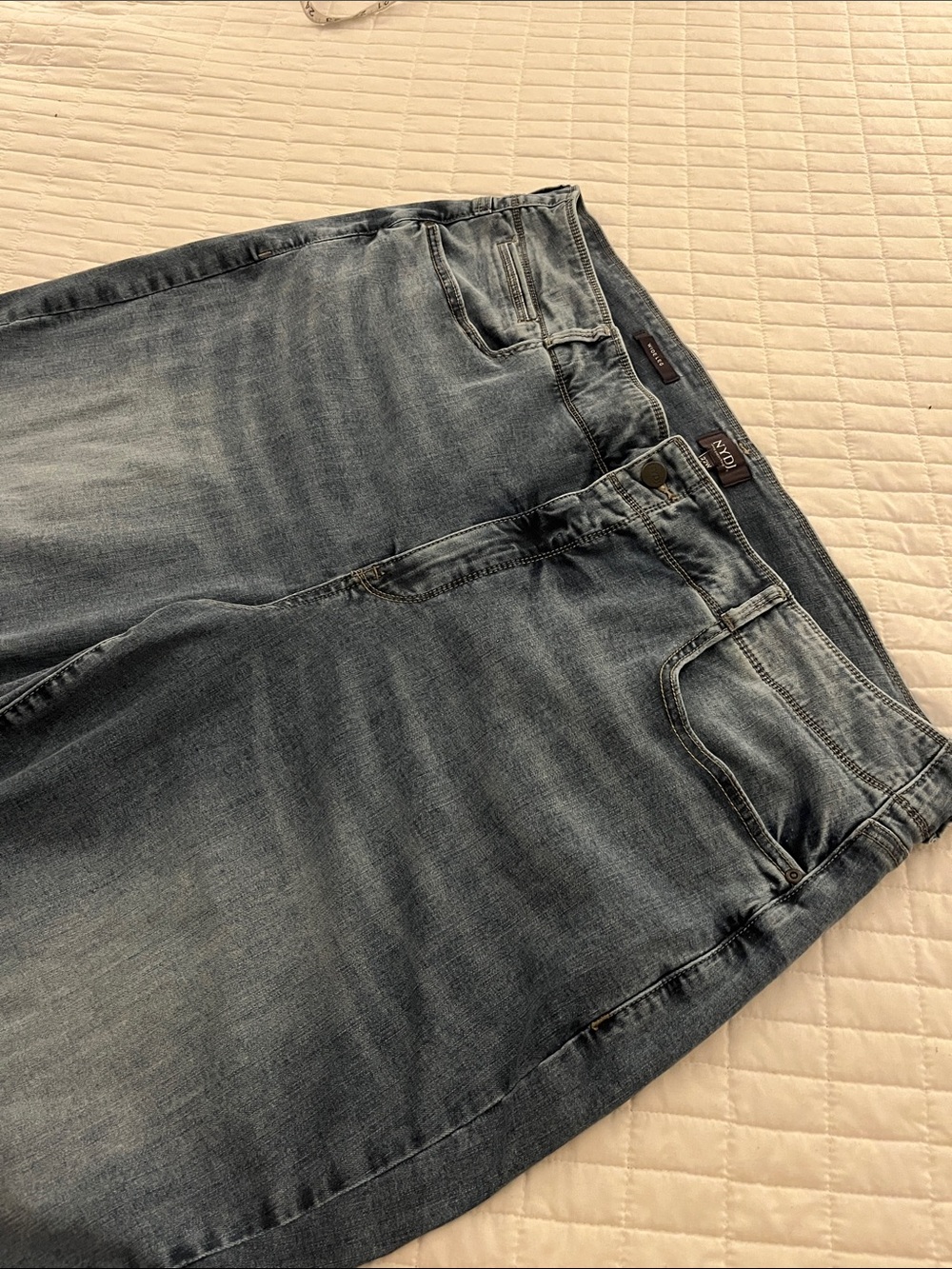 NYDJ Wide-Leg Crop Blue Jeans w/Sanding & Whiskering - Picture 3 of 7